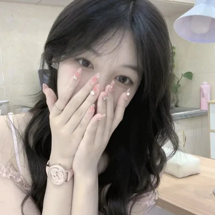 同学麦娜丝